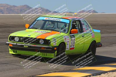 media/Oct-15-2023-Lucky Dog Racing Chuckwalla (Sun) [[f659570f60]]/2nd Stint Bowl/